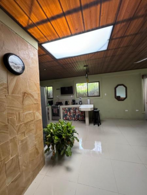 CASITA Pelícano